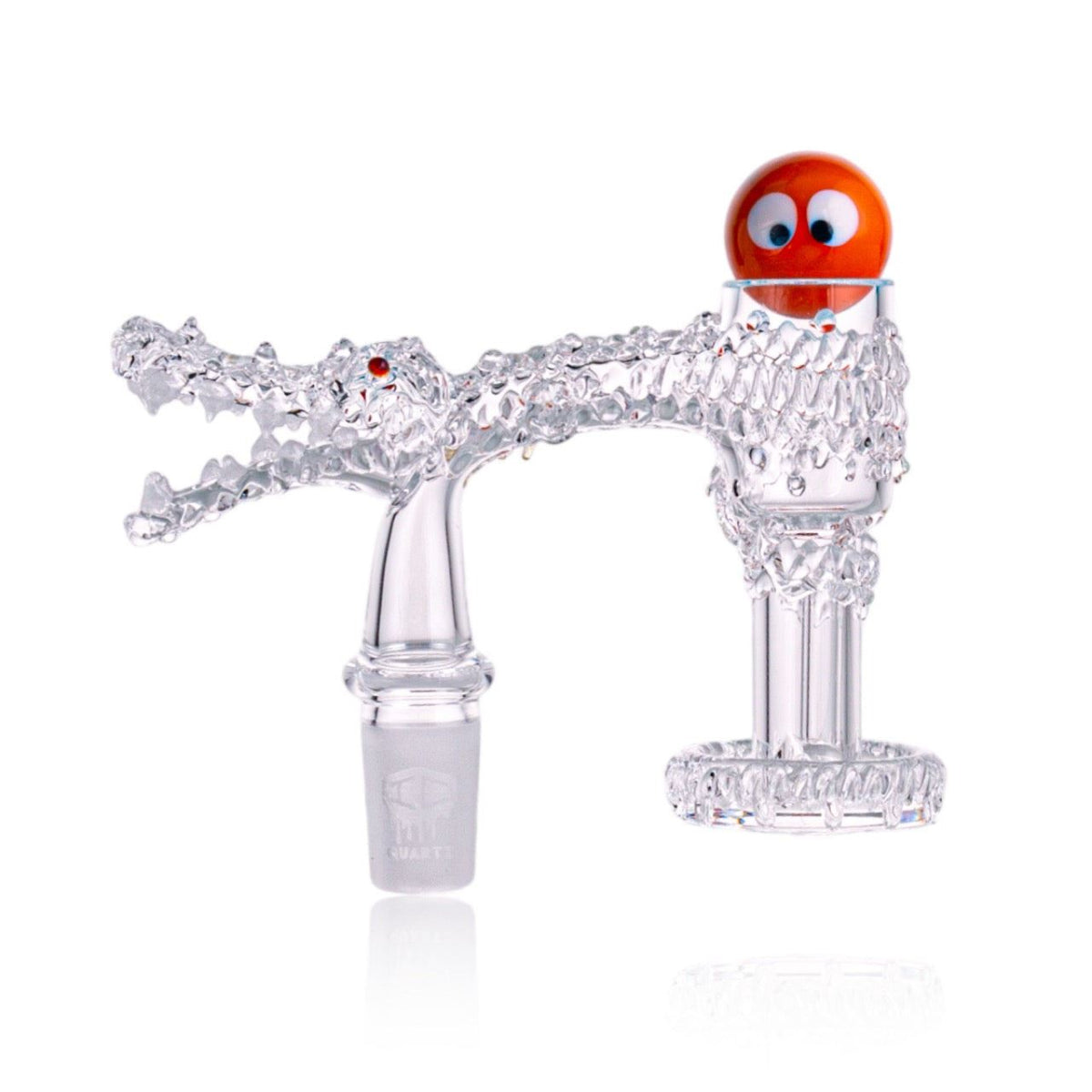 Three-slit airflow dish on IC Quartz LUMINOUS E quartz banger